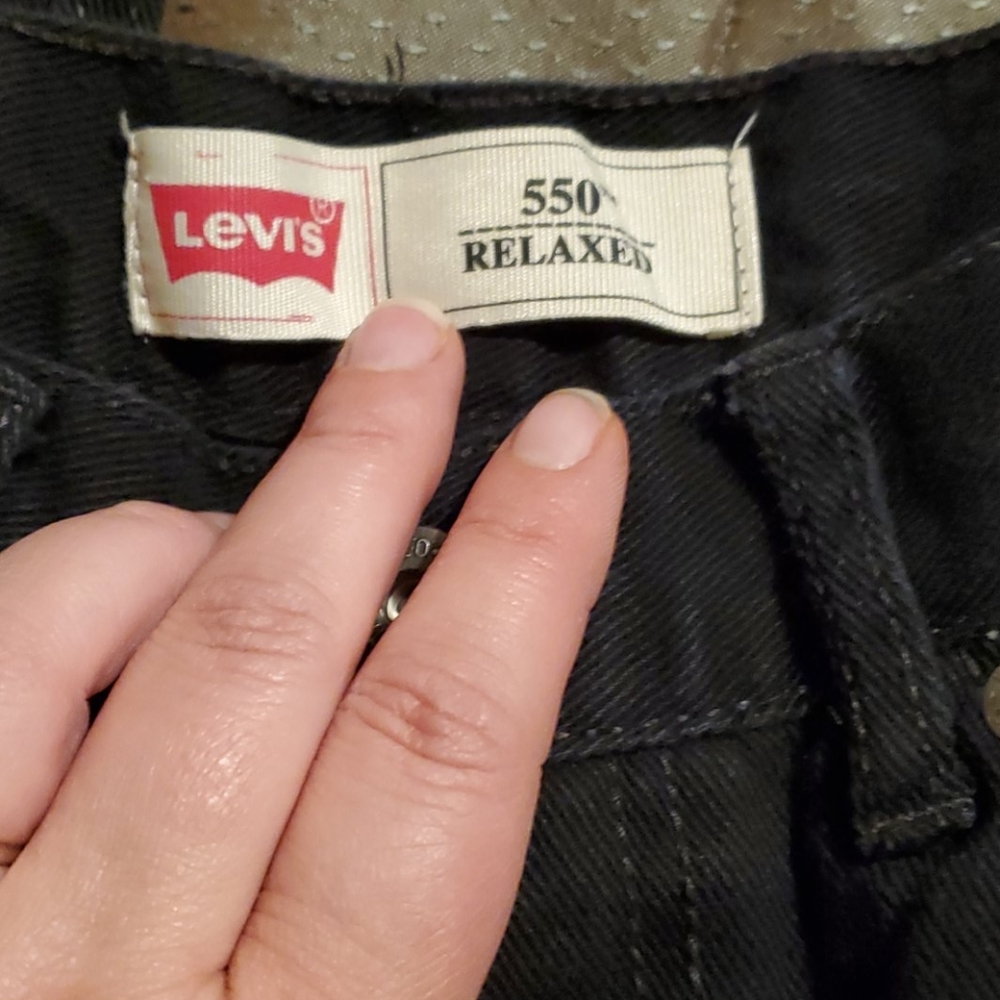 Levi's - Picture 3 of 4